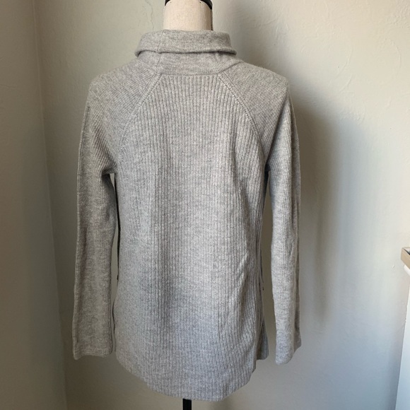 VINCE side zip cowl neck gray sweater size S - Picture 9 of 11